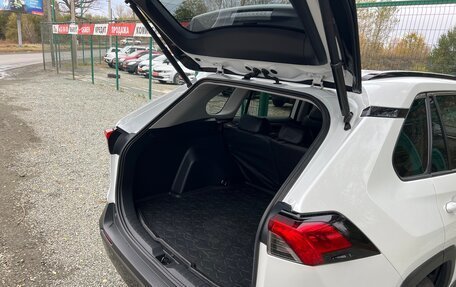 Toyota RAV4, 2020 год, 3 500 000 рублей, 11 фотография