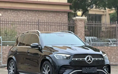 Mercedes-Benz GLE, 2025 год, 9 300 000 рублей, 3 фотография