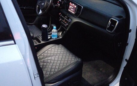 KIA Sportage IV рестайлинг, 2017 год, 2 700 000 рублей, 14 фотография