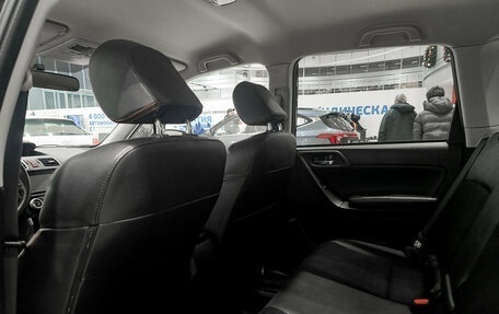 Subaru Forester, 2015 год, 1 785 000 рублей, 15 фотография