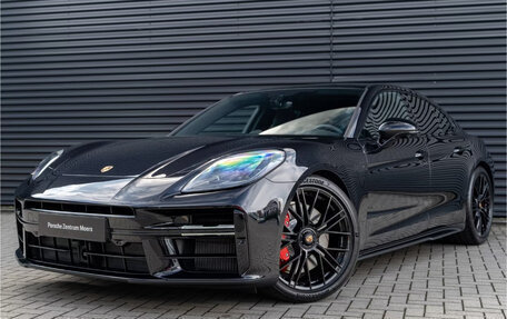 Porsche Panamera, 2025 год, 22 500 000 рублей, 2 фотография