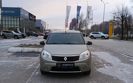 Renault Sandero I, 2013 год, 500 000 рублей, 2 фотография