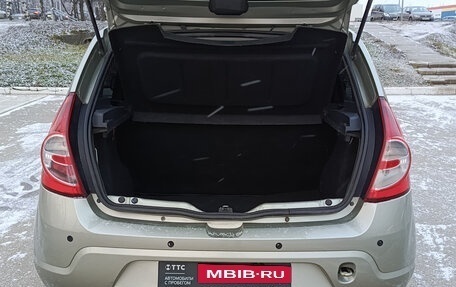 Renault Sandero I, 2013 год, 500 000 рублей, 12 фотография