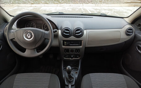 Renault Sandero I, 2013 год, 500 000 рублей, 17 фотография