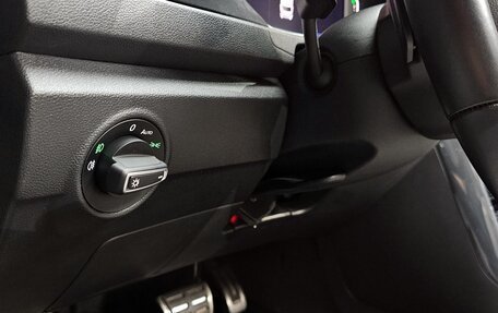 Volkswagen T-Roc I, 2021 год, 2 230 000 рублей, 9 фотография