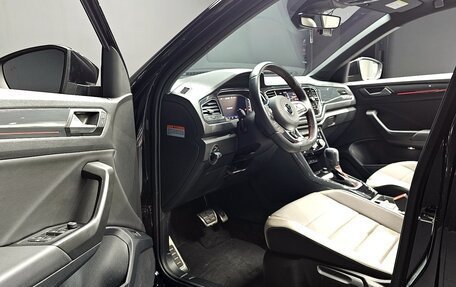 Volkswagen T-Roc I, 2021 год, 2 230 000 рублей, 12 фотография