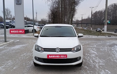 Volkswagen Polo VI (EU Market), 2011 год, 650 000 рублей, 3 фотография