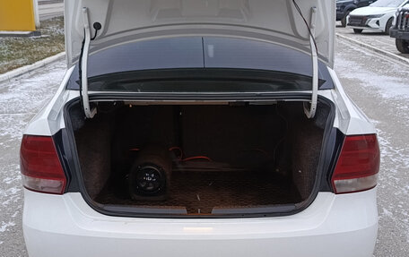 Volkswagen Polo VI (EU Market), 2011 год, 650 000 рублей, 14 фотография