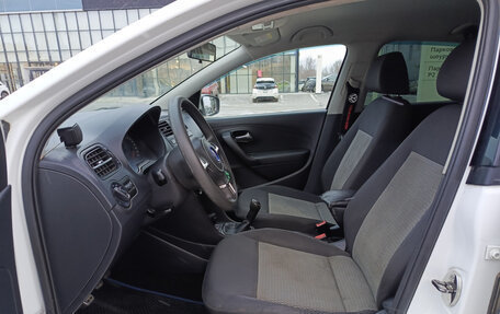 Volkswagen Polo VI (EU Market), 2011 год, 650 000 рублей, 20 фотография