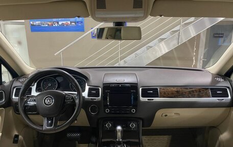 Volkswagen Touareg III, 2012 год, 2 059 900 рублей, 7 фотография