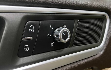 Volkswagen Touareg III, 2012 год, 2 059 900 рублей, 11 фотография