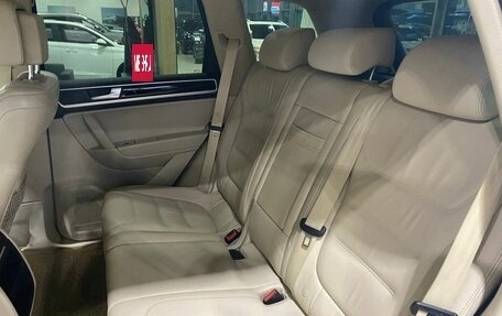 Volkswagen Touareg III, 2012 год, 2 059 900 рублей, 13 фотография