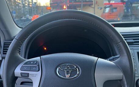 Toyota Camry, 2010 год, 1 290 000 рублей, 13 фотография