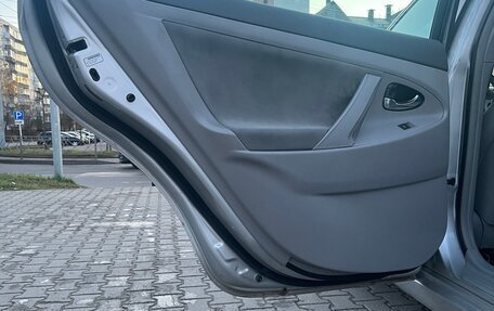 Toyota Camry, 2010 год, 1 290 000 рублей, 16 фотография