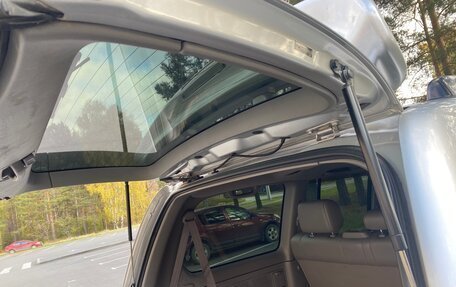 Toyota Land Cruiser 100 рестайлинг 2, 2006 год, 1 870 000 рублей, 12 фотография