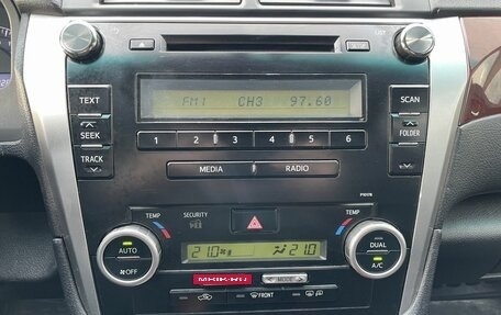 Toyota Camry, 2012 год, 1 199 000 рублей, 13 фотография