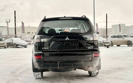 Mitsubishi Outlander III рестайлинг 3, 2011 год, 1 280 000 рублей, 5 фотография