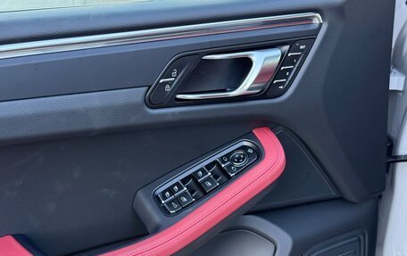 Porsche Macan I рестайлинг, 2025 год, 11 990 000 рублей, 7 фотография