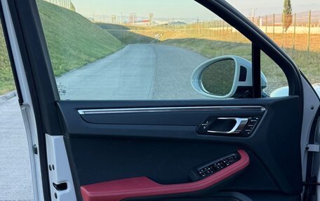 Porsche Macan I рестайлинг, 2025 год, 11 990 000 рублей, 6 фотография