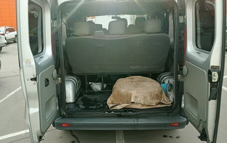 Renault Trafic, 2007 год, 1 600 000 рублей, 7 фотография