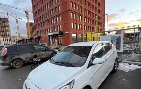 Hyundai Solaris II рестайлинг, 2014 год, 750 000 рублей, 2 фотография