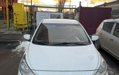 Hyundai Solaris II рестайлинг, 2014 год, 750 000 рублей, 1 фотография