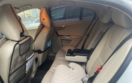 Volvo S60 III, 2011 год, 990 000 рублей, 5 фотография