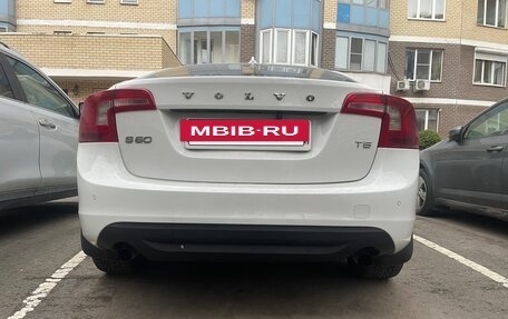 Volvo S60 III, 2011 год, 990 000 рублей, 4 фотография