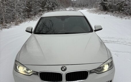 BMW 3 серия, 2012 год, 1 400 000 рублей, 4 фотография