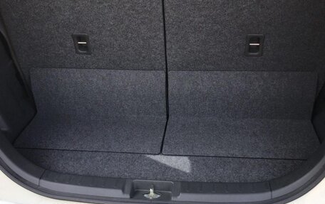 Suzuki Solio II, 2013 год, 910 000 рублей, 17 фотография