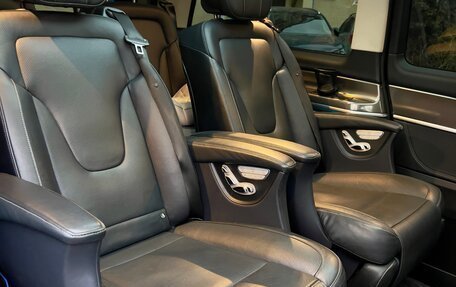 Mercedes-Benz V-Класс, 2021 год, 6 900 000 рублей, 7 фотография