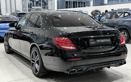 Mercedes-Benz E-Класс, 2017 год, 2 350 000 рублей, 11 фотография