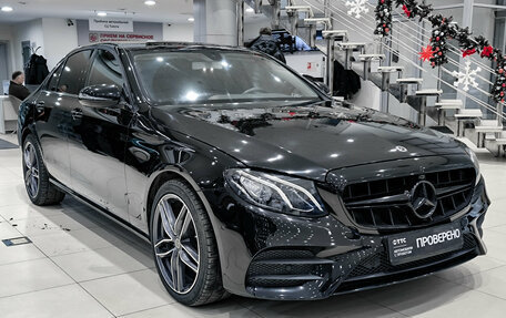 Mercedes-Benz E-Класс, 2017 год, 2 350 000 рублей, 5 фотография