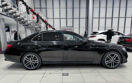 Mercedes-Benz E-Класс, 2017 год, 2 350 000 рублей, 8 фотография