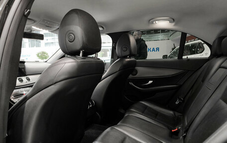 Mercedes-Benz E-Класс, 2017 год, 2 350 000 рублей, 16 фотография