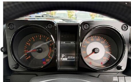 Suzuki Jimny, 2022 год, 2 500 000 рублей, 6 фотография