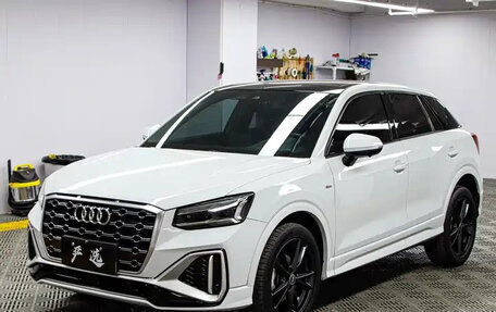 Audi Q2 I, 2022 год, 2 350 000 рублей, 1 фотография