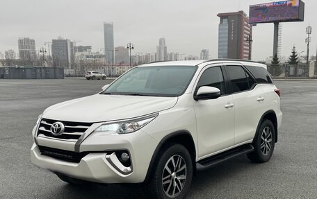 Toyota Fortuner II, 2020 год, 3 250 000 рублей, 1 фотография