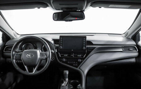 Toyota Camry, 2021 год, 2 899 000 рублей, 9 фотография