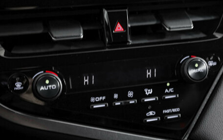 Toyota Camry, 2021 год, 2 899 000 рублей, 17 фотография