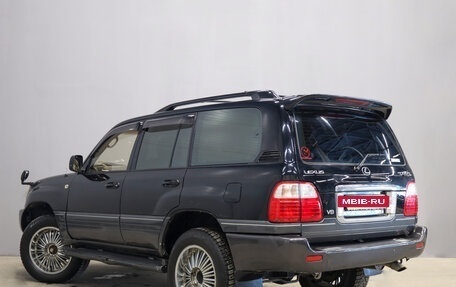 Toyota Land Cruiser 100 рестайлинг 2, 2002 год, 1 749 000 рублей, 5 фотография