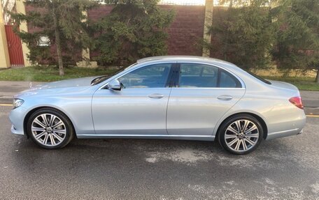 Mercedes-Benz E-Класс, 2017 год, 3 800 000 рублей, 5 фотография