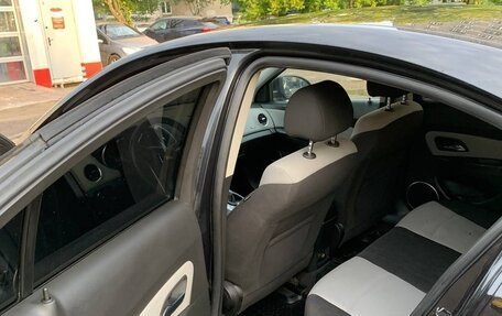 Chevrolet Cruze II, 2013 год, 575 000 рублей, 10 фотография