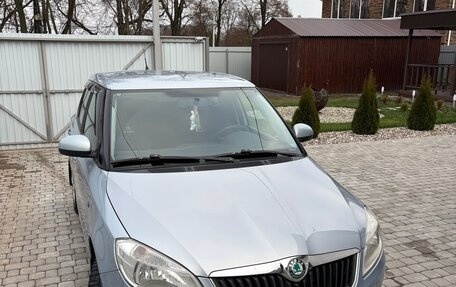 Skoda Fabia II, 2011 год, 630 000 рублей, 3 фотография