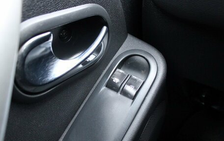 Nissan Terrano III, 2014 год, 639 000 рублей, 9 фотография