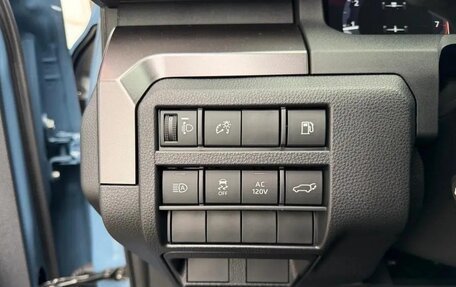 Toyota 4Runner, 2025 год, 9 404 000 рублей, 12 фотография