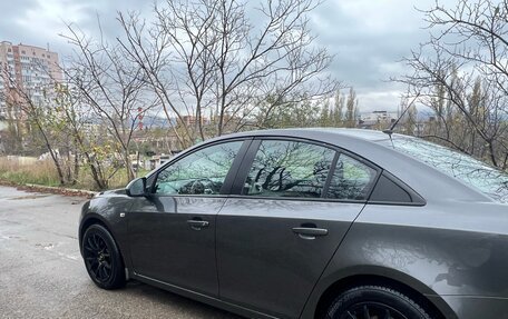 Chevrolet Cruze II, 2011 год, 820 000 рублей, 4 фотография