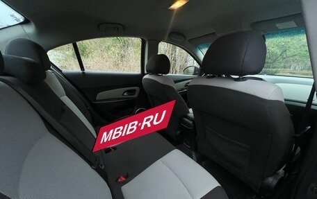 Chevrolet Cruze II, 2011 год, 820 000 рублей, 9 фотография