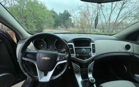 Chevrolet Cruze II, 2011 год, 820 000 рублей, 15 фотография