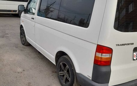 Volkswagen Transporter T5 рестайлинг, 2006 год, 1 250 000 рублей, 3 фотография